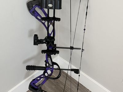 Diamond Archery Youth LH compound bow pkg