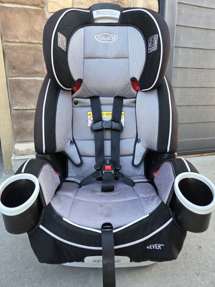 Graco 4Ever 4-in-1 Convertible Car Seat