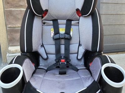 Graco 4Ever 4-in-1 Convertible Car Seat