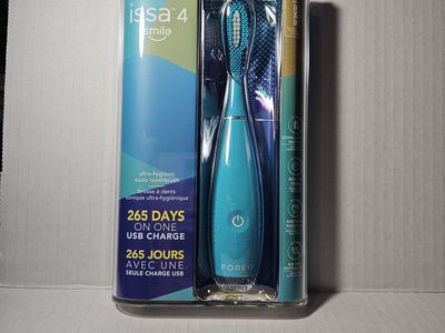 FOREO ISSA 4 Smile Summer Sky Ultra-Hygienic Sonic Toothbrush - 265 Days on 1 USB Charge