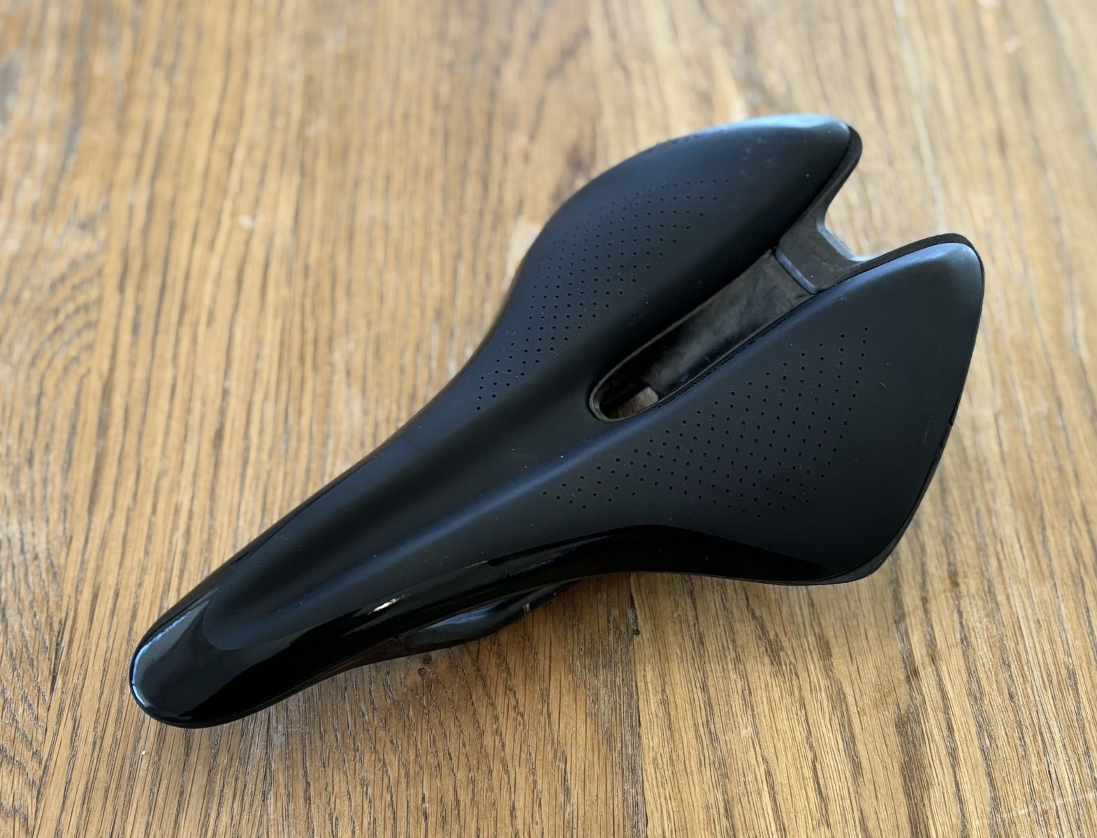 Cadex Boost Carbon Rail Saddle
