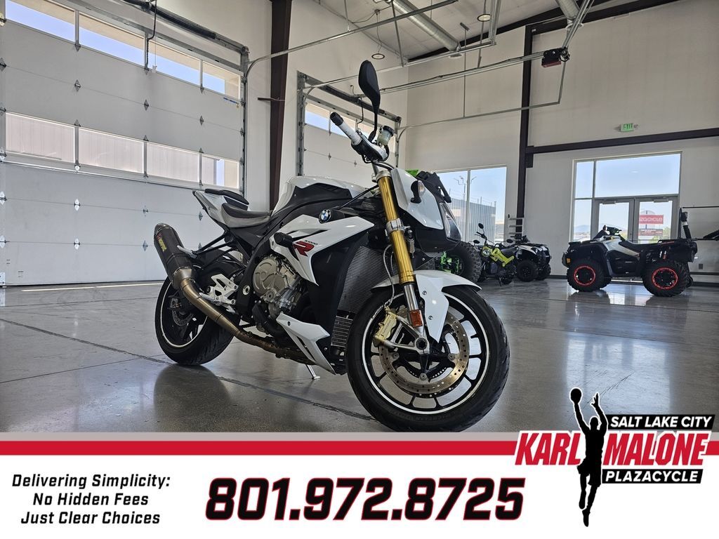 2016 BMW S 1000 R Light White