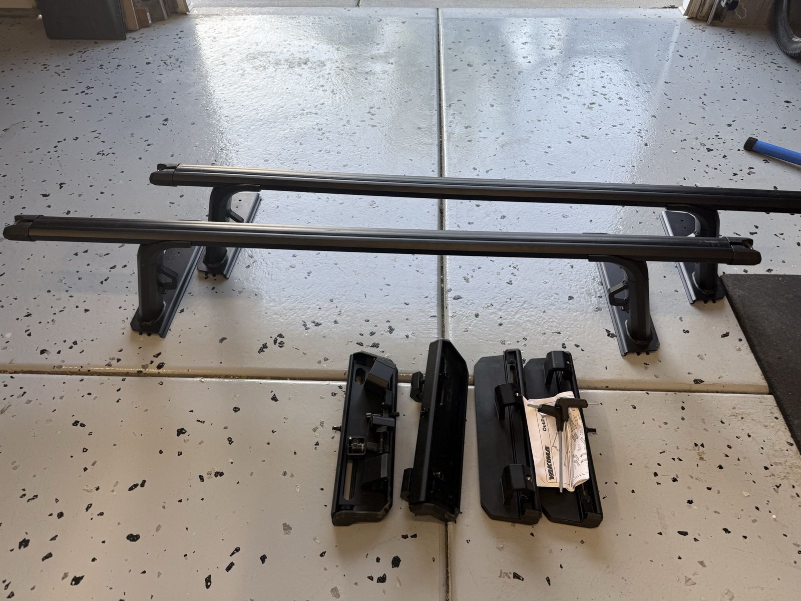 Yakima outpost HD bars and towers