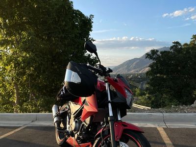 2015 Honda CB300F Motorcycle - Red - Includes Accessories & Cover