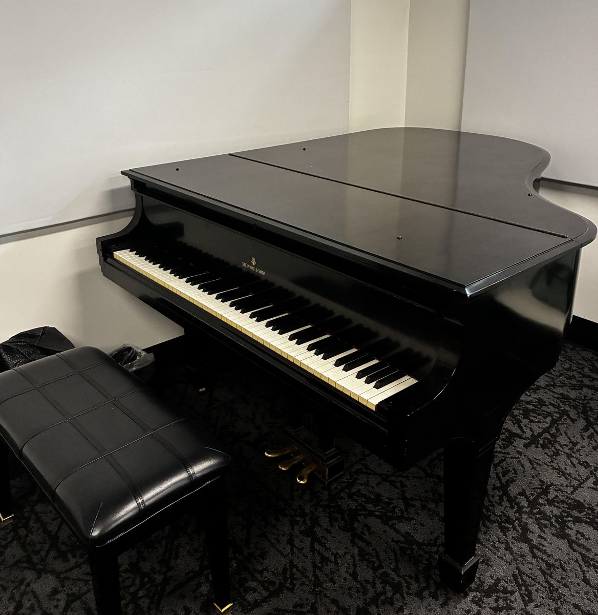 Steinway for sale from a music school downtown