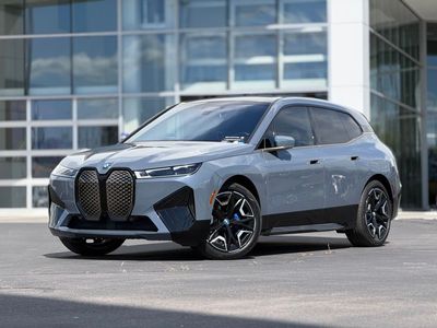2023 BMW iX M60