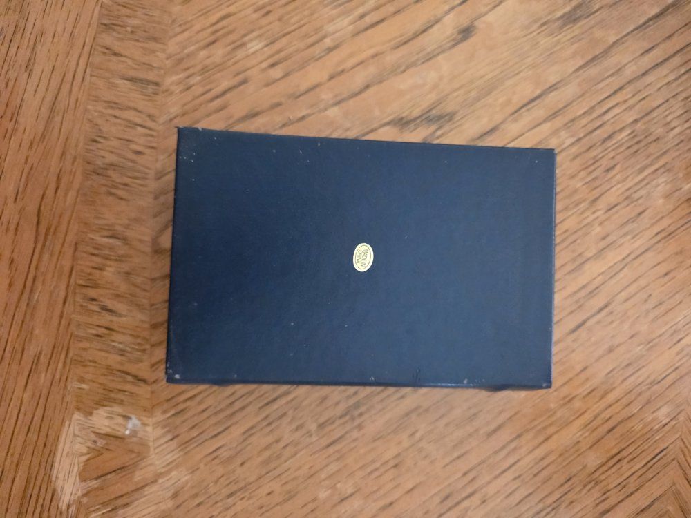 Main image 6