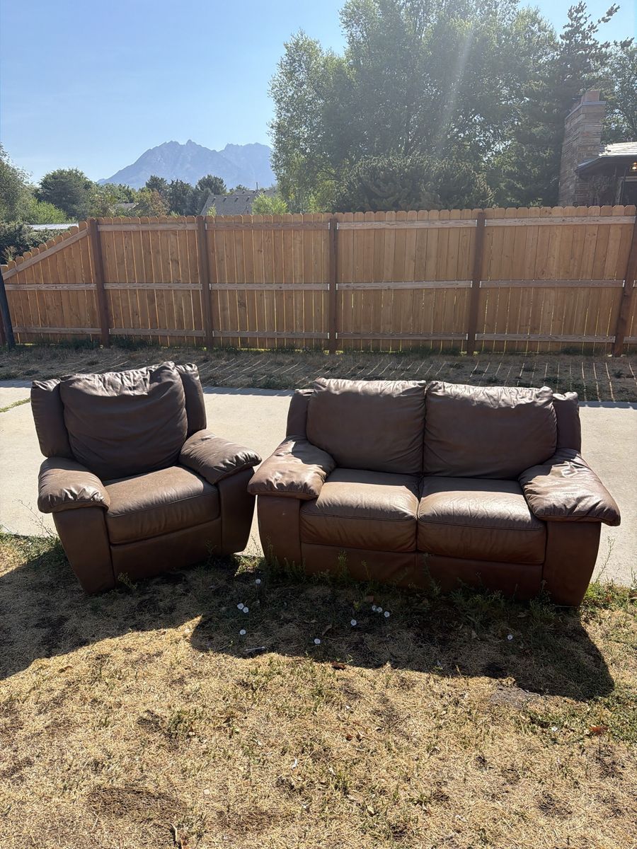 Brown Leather Recliner and Loveseat Set