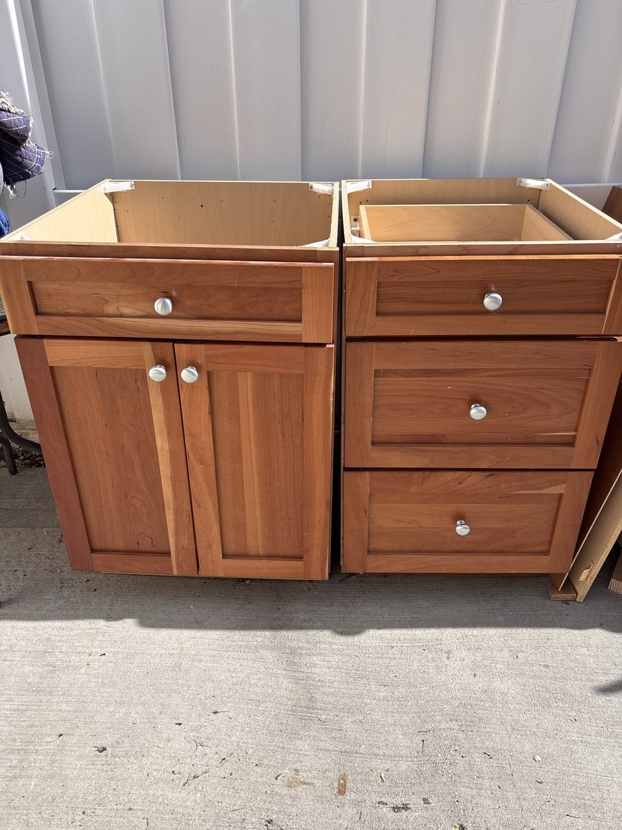 Base Kitchen Cabinets
