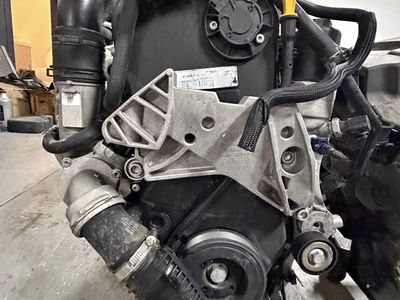 Volkswagen GLI 2.0T 2014 Engine