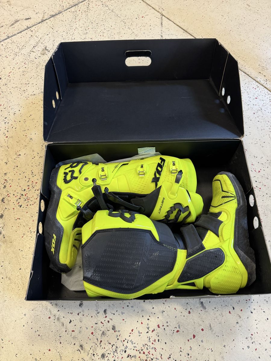 Fox Racing Instinct Boots – Flo Yellow (Size 11)