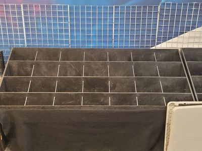 1200-1500 record rack
