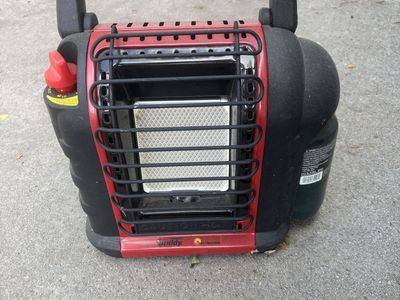 Mr. Heater F232000 MH9BX Portable Buddy Propane Heater - 9,000 BTU, Red/Black, Used