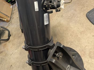 Orion Starblast 6" Altazimuth Reflector Tabletop Telescope
