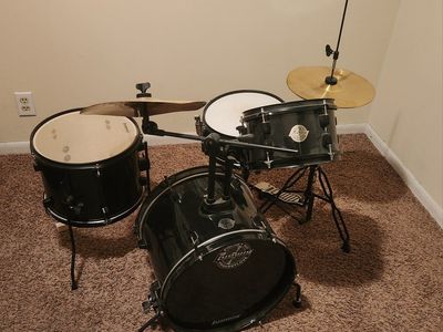 Ludwig Kid's Drum Set
