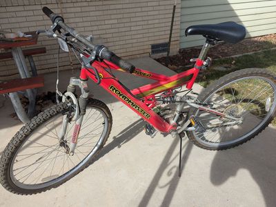 Roadmaster Power X 26 inch 18 speed Road Bike