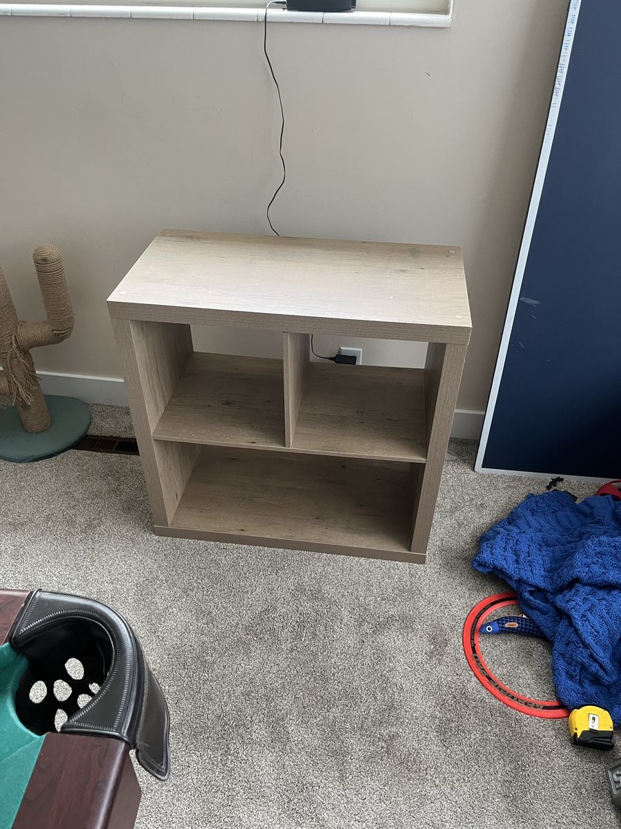 Storage shelf table