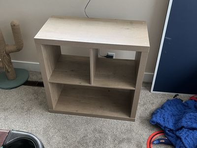 Storage shelf table