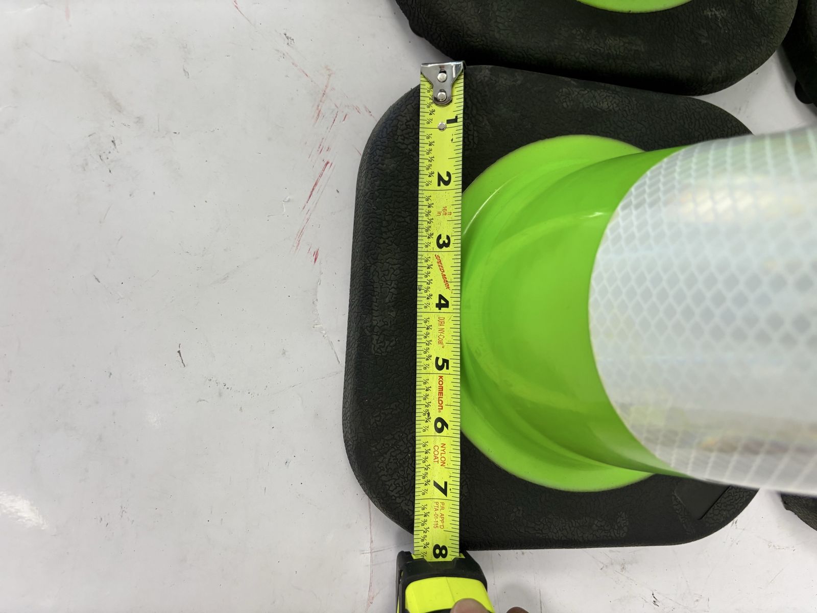 Main image 3