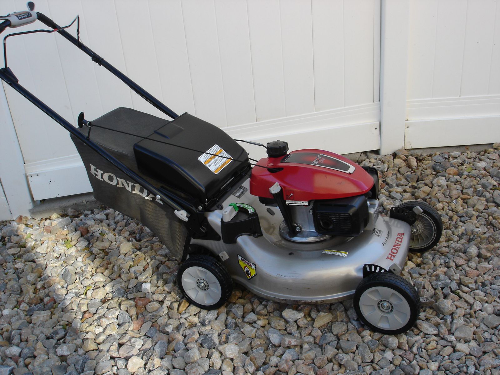 Honda Mower - Newer GVC 170 motor on a reliable older Honda deck - Runs Perfectly!