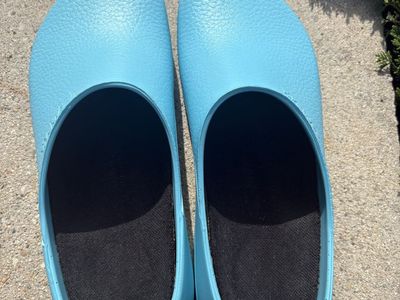 BIRKENSTOCK Blue Rubber Clogs - Size 41 (US W10/M8) - Waterproof & Lightweight Slip-Ons