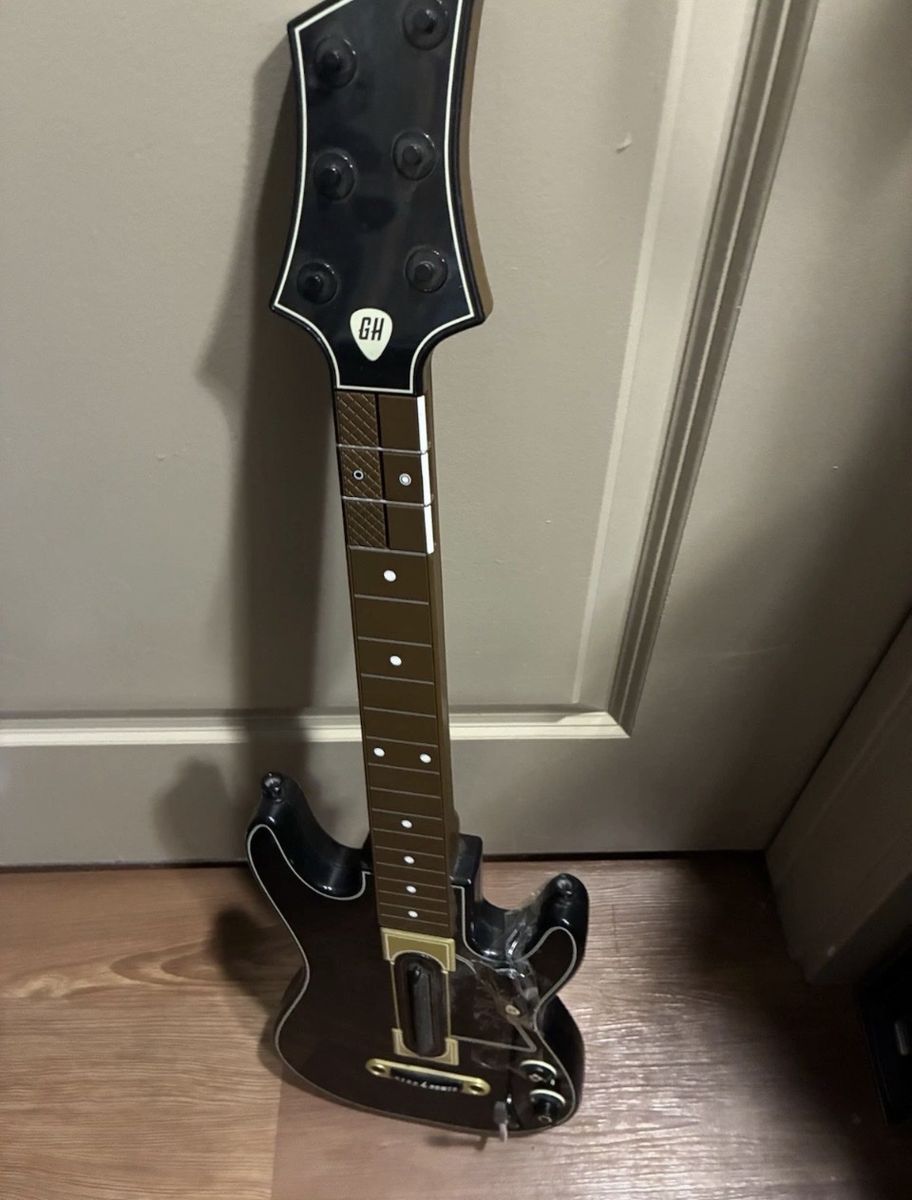 Guitar Hero with USB Dongle Wireless Controller PS4 Tested NICE Bundle!