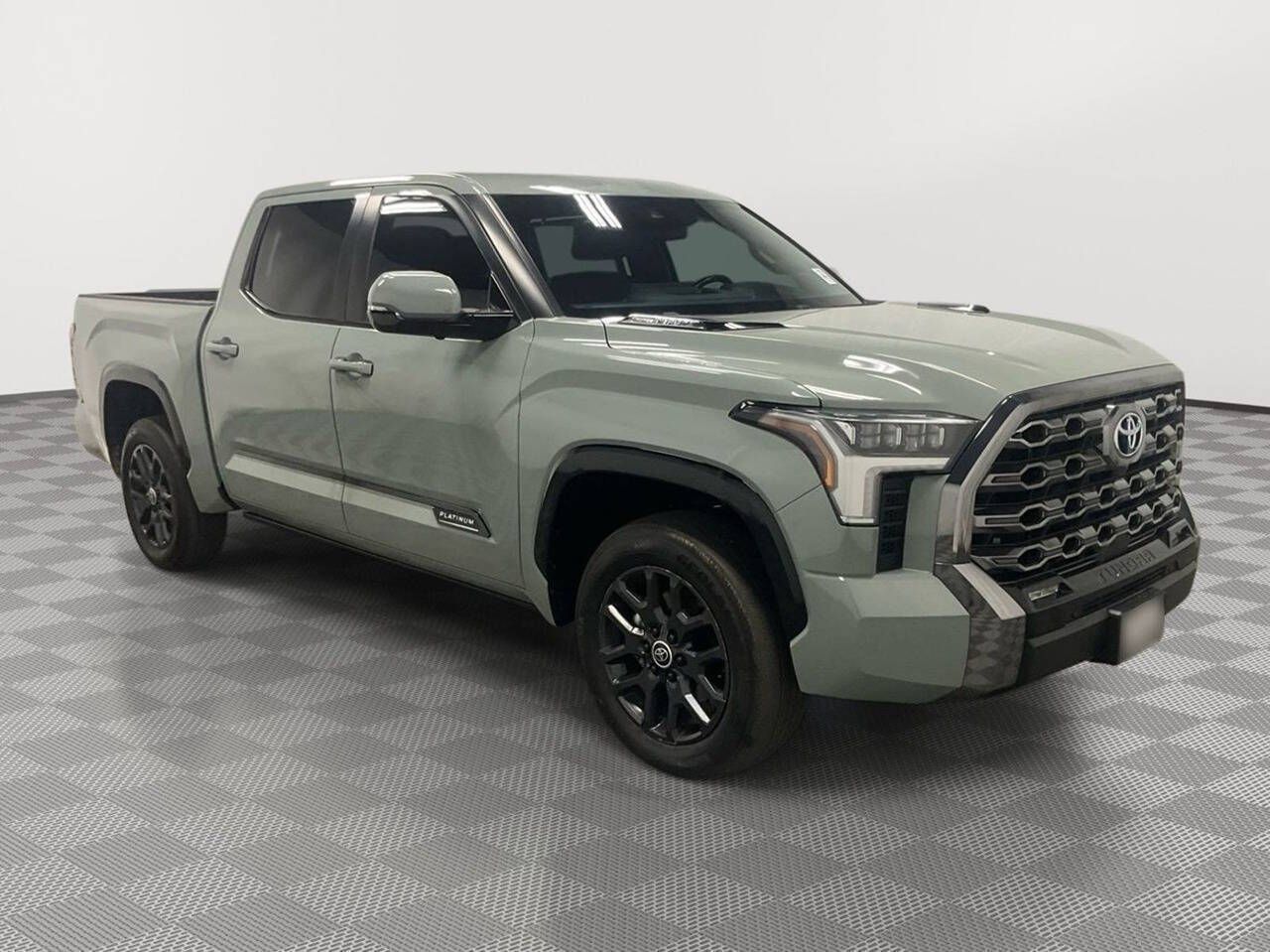 2024 Toyota Tundra Platinum HV