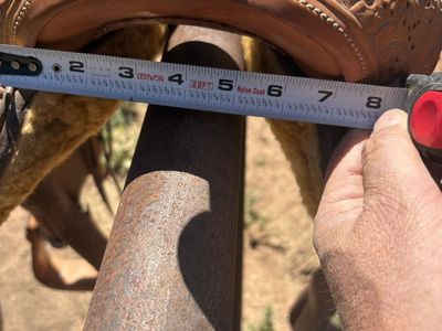 Custom cutting saddle
