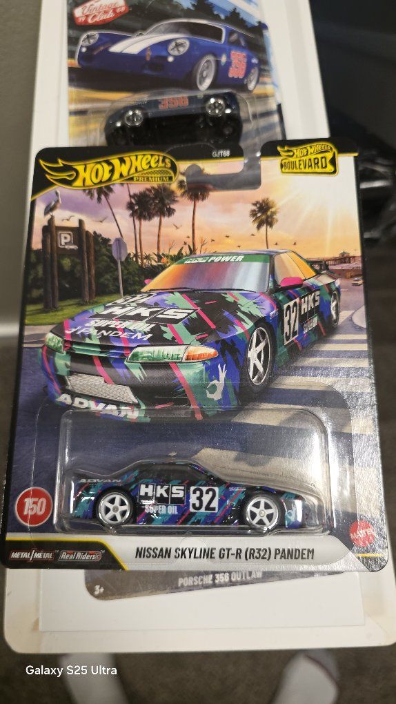 Hot Wheels Premium Boulevard Nissan Skyline GT-R (R32) Pandem & Porsche 356 Outlaw Diecast Cars