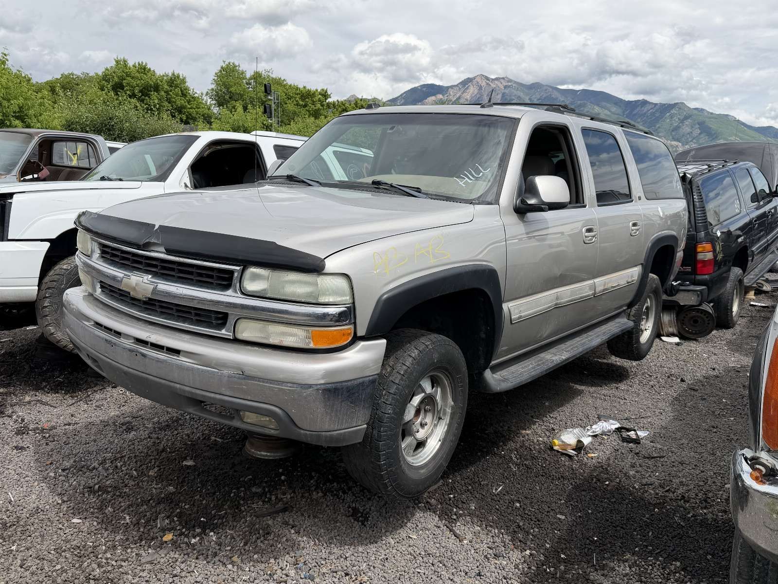 New Arrival - 2004 Chevrolet Suburban GMT800 Parts - UTPAP Ogden