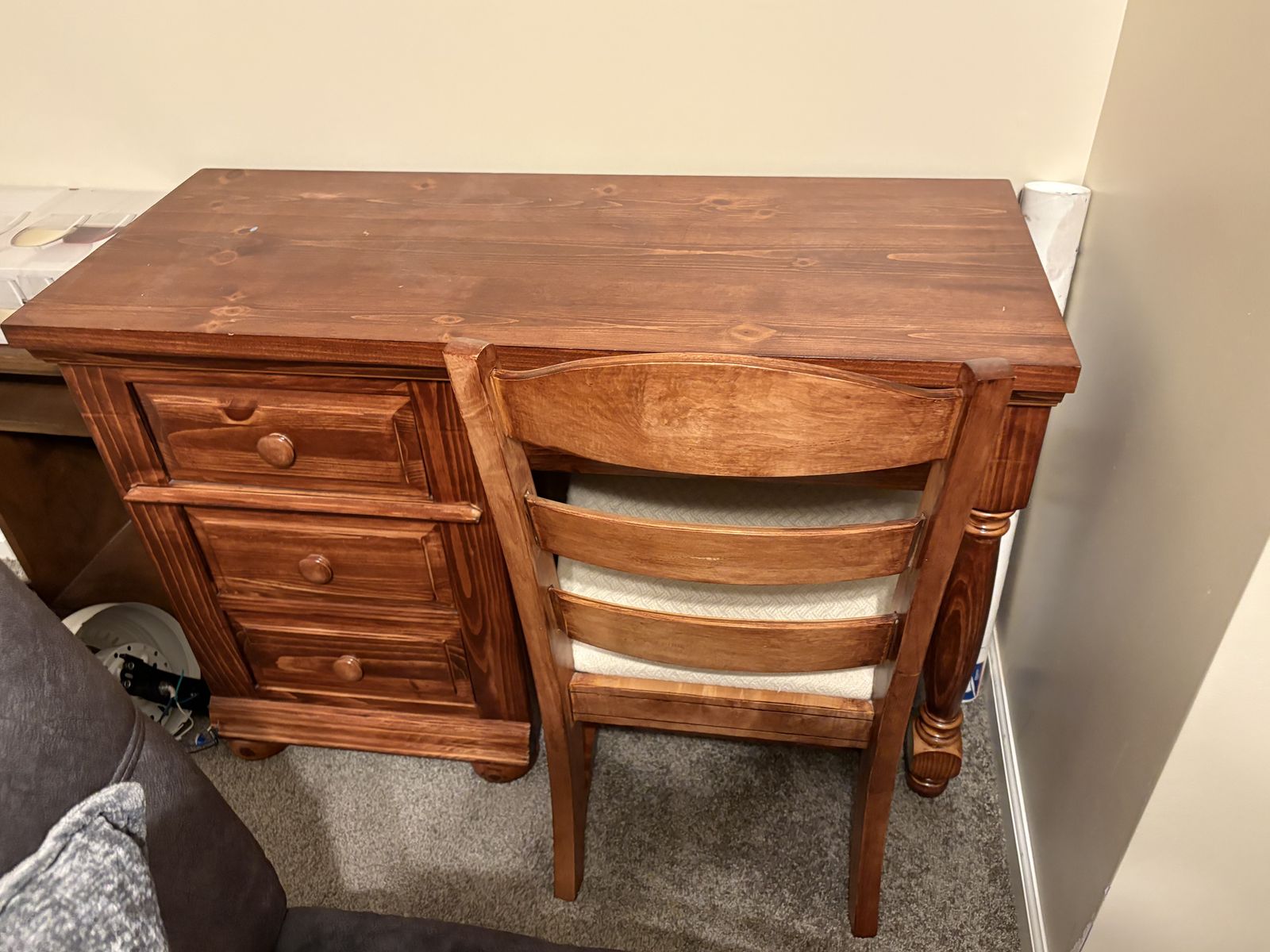 Broyhill Wood Desk with Chair