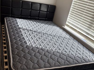 Black Faux Leather Upholstered full Bed Frame w/ twin under also with Tufted Headboard