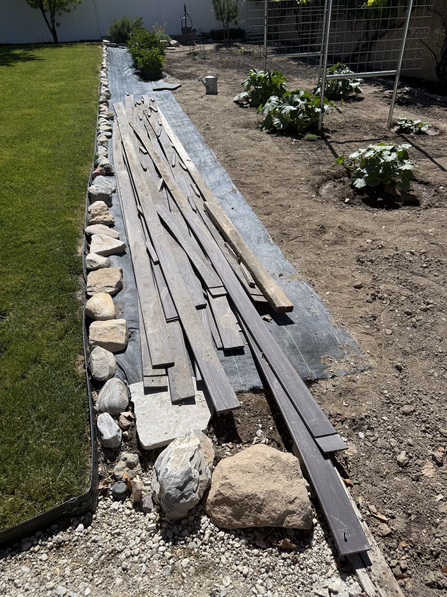 Plastic Brown edging for lawn or Flower beds 100+ ft