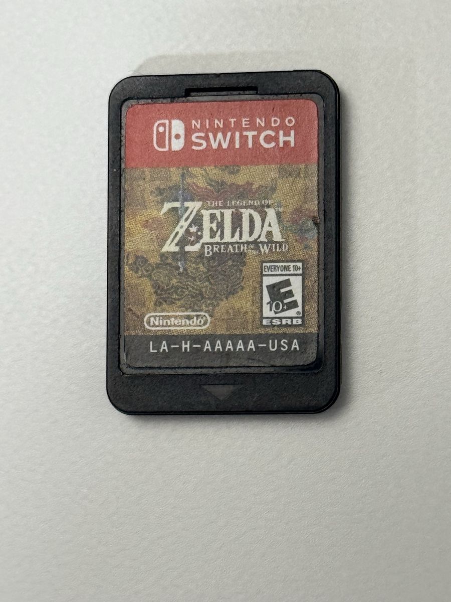 Nintendo Switch Game / Zelda Breath Of The Wild / Good Condition