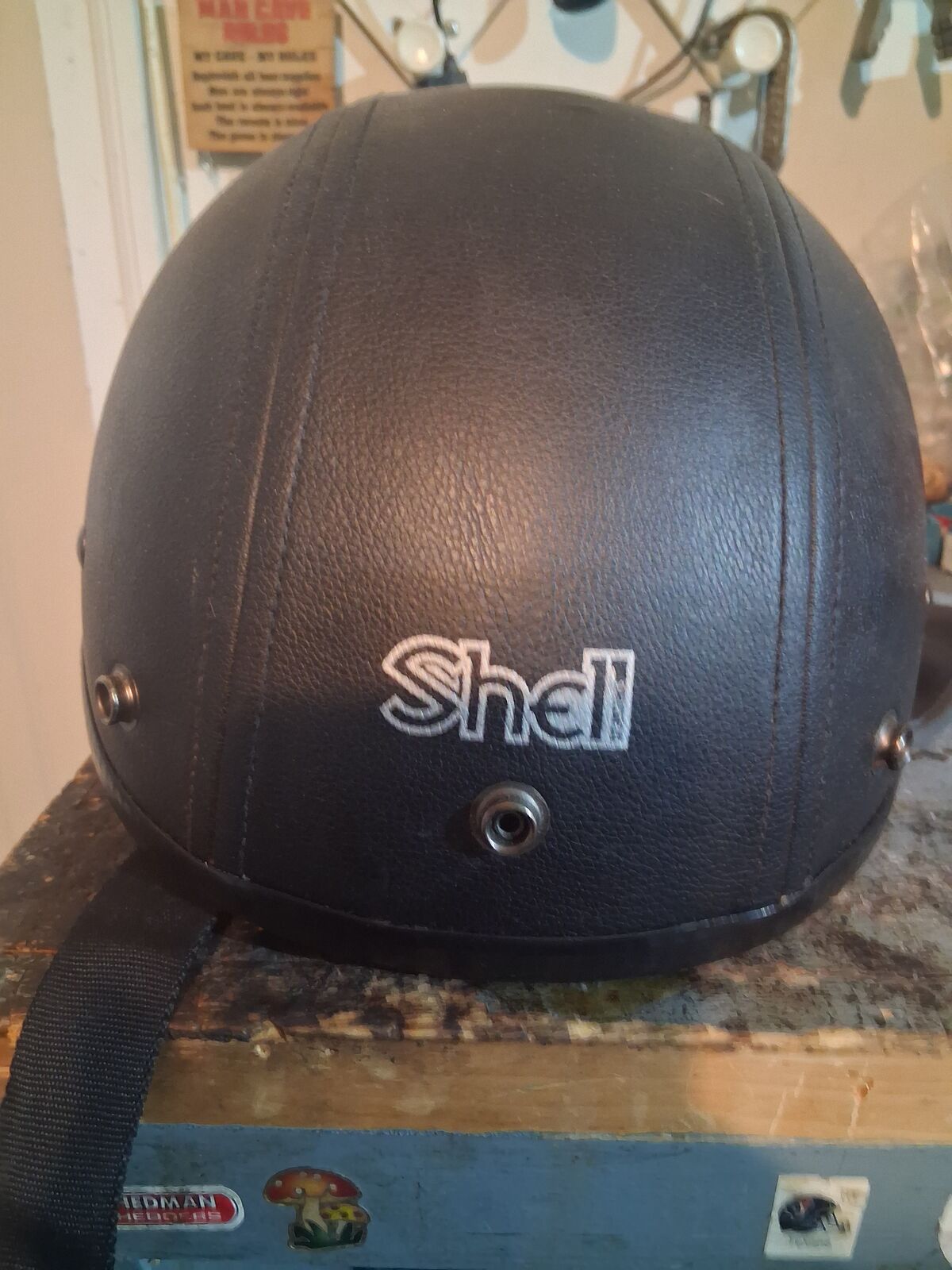 Motorcycle helmet