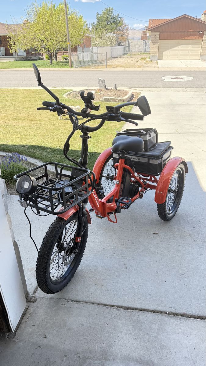 Mooncool electric bike