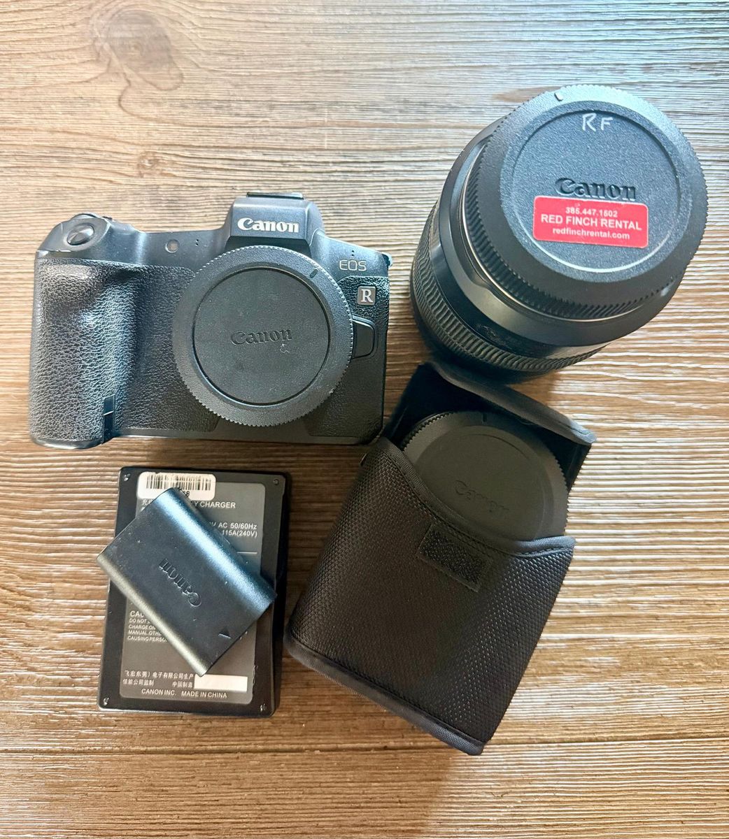 Canon EOS R - RF 24-105mm f/4L IS USM - Canon Mount Adapter EF-EOS R
