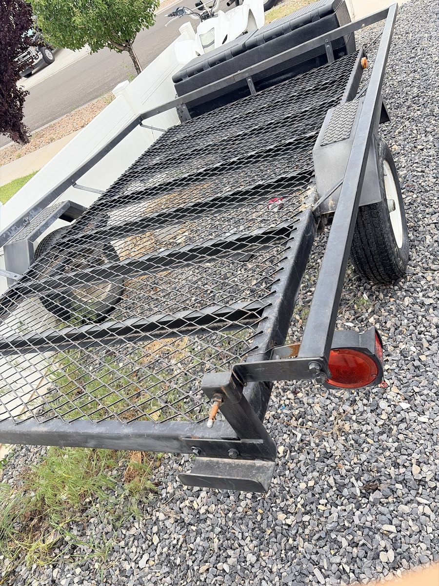 DualLid Heavy-Duty Utility Trailer with Storage Box - Perfect for Hauling and Tools