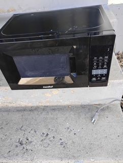 Comfee Microwave Oven small 700 Watt $30 used