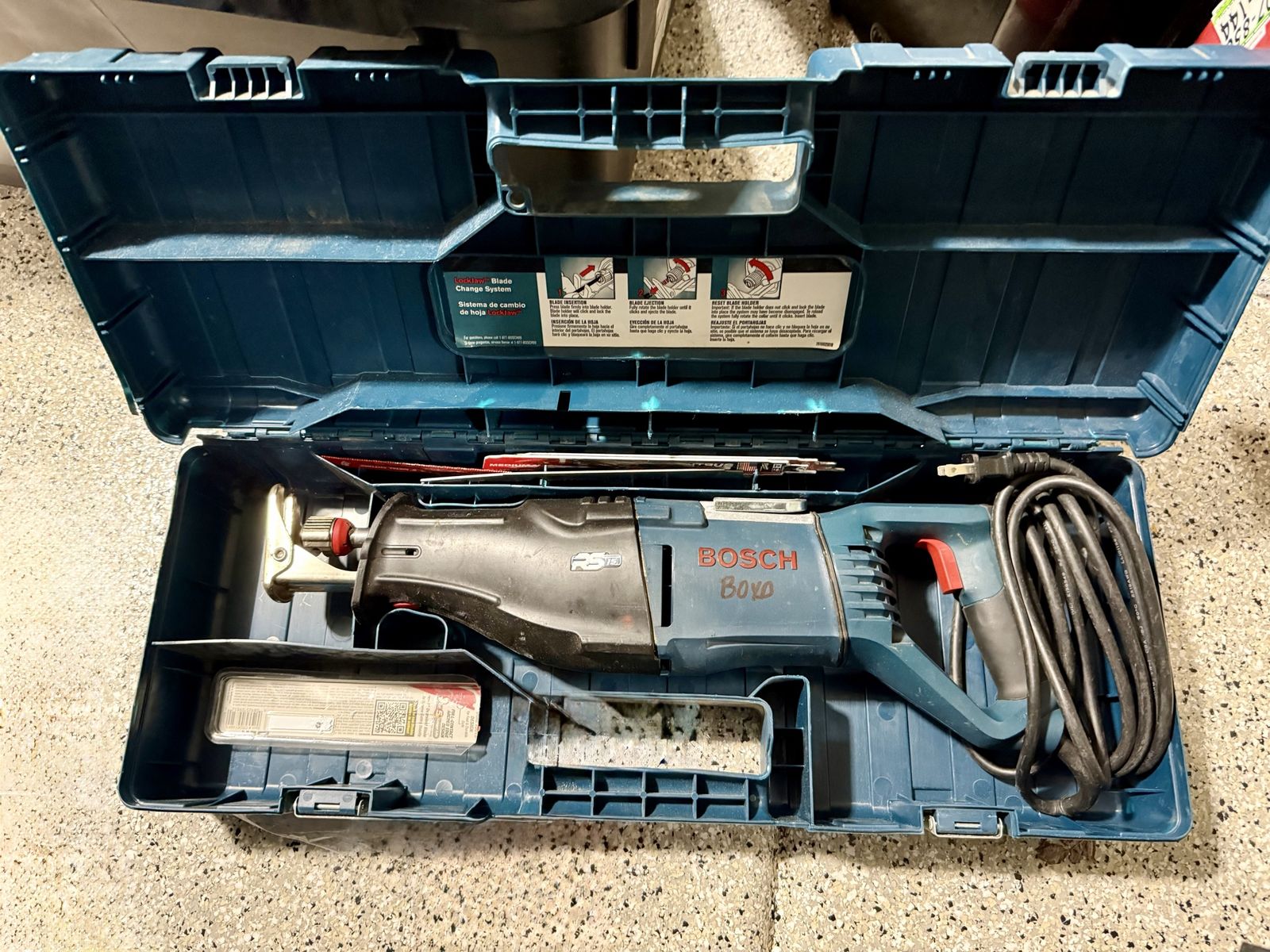 Bosch RS15 Reciprocating Saw (sawsall) with Carrying Case