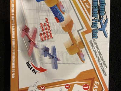 Bigdream LED Airplane Launcher Toy Set - Easy to Assemble & Play for Ages 3+