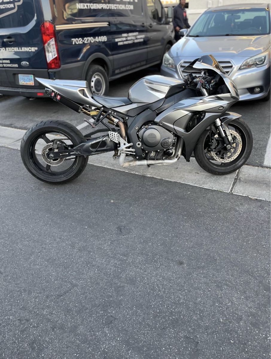 Honda cbr1000rr 2007
