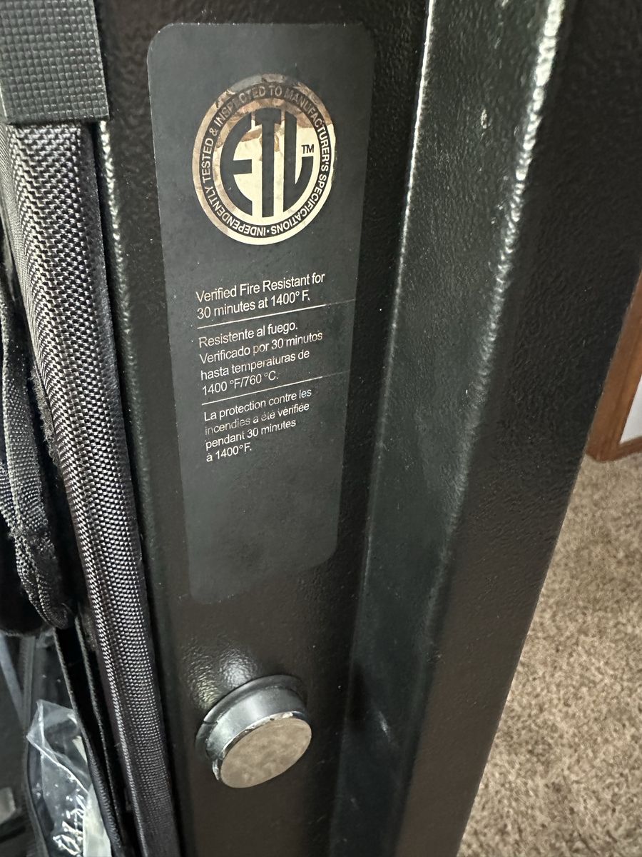 Gun safe