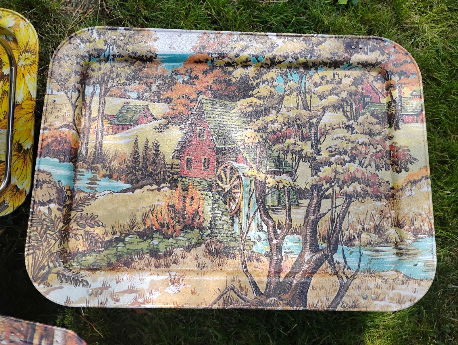 Main image 4