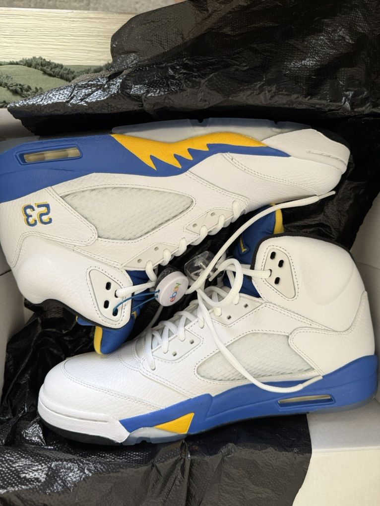 Jordan 5 Laney (2013) Size 12