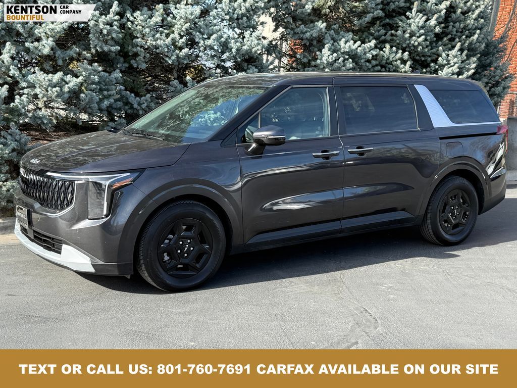 2025 Kia Carnival LXS