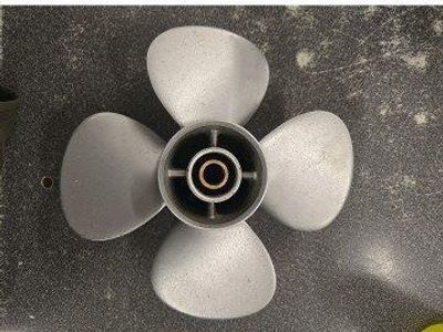 Mercury 4 Blade Aluminum Prop 10 X 7 Pitch Fits 9.9 Pro Kicker used