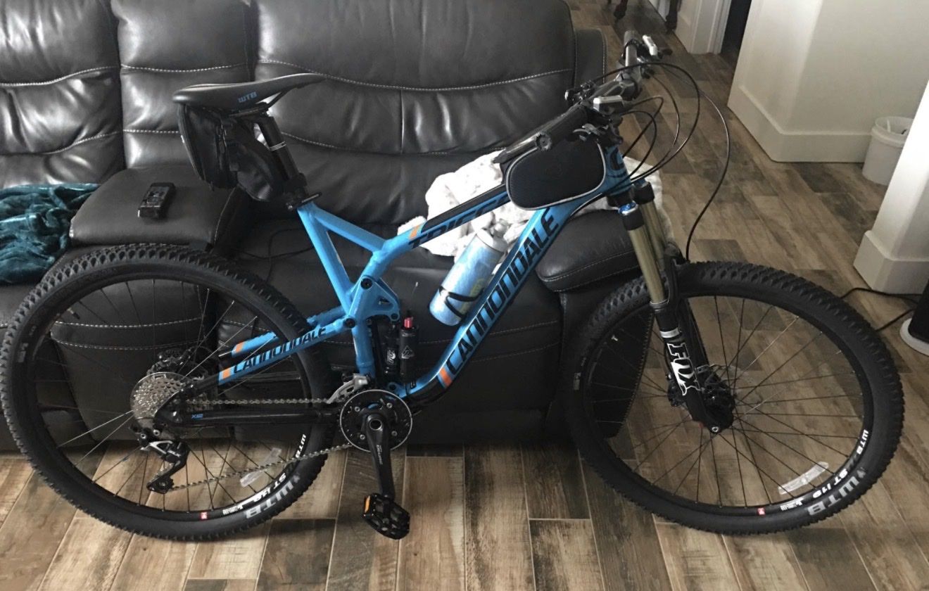 Cannondale Mountain Bike