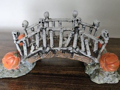 Lemax Spooky Town Bridge of Bones