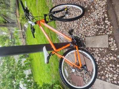 Motobecane 650 HT Bicycle 26"